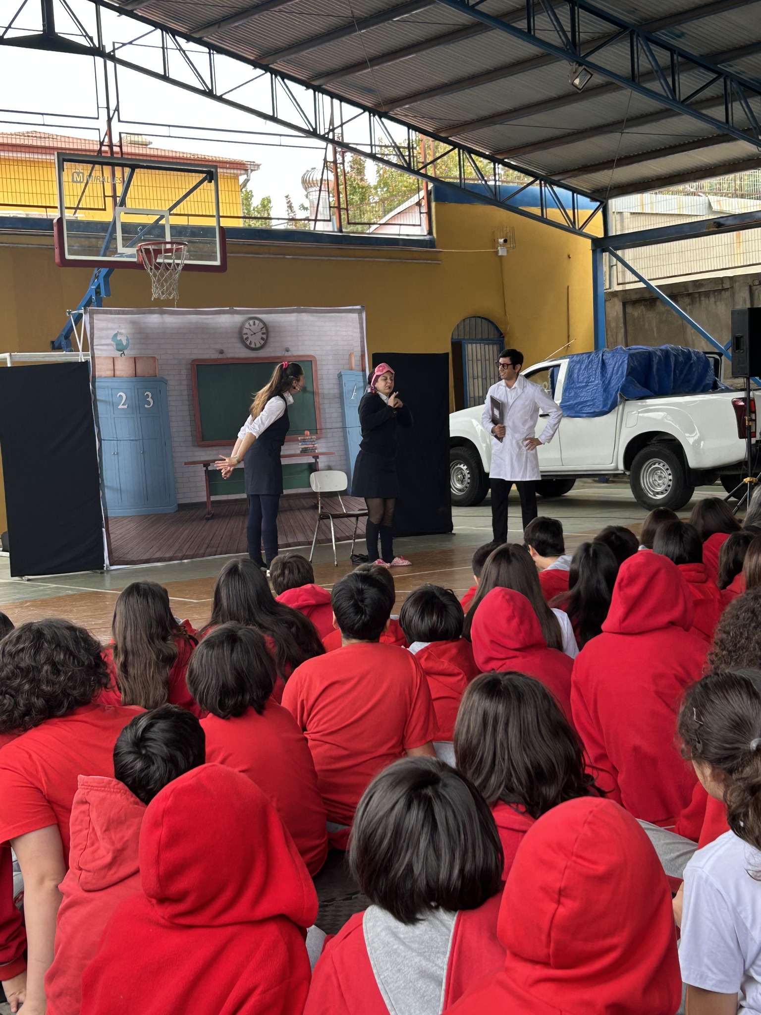 ¡Celebramos el Día de la Convivencia Escolar en el Colegio H.F. Camilo Henríquez! 2025 - 493265168_1159427669313557_3929074512735356085_n.jpg